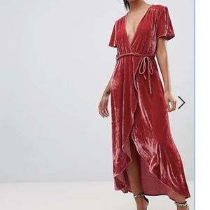 NWT Pink Rose Velvet midi PrettyLittleThing v neck wrap over dress Size US 6